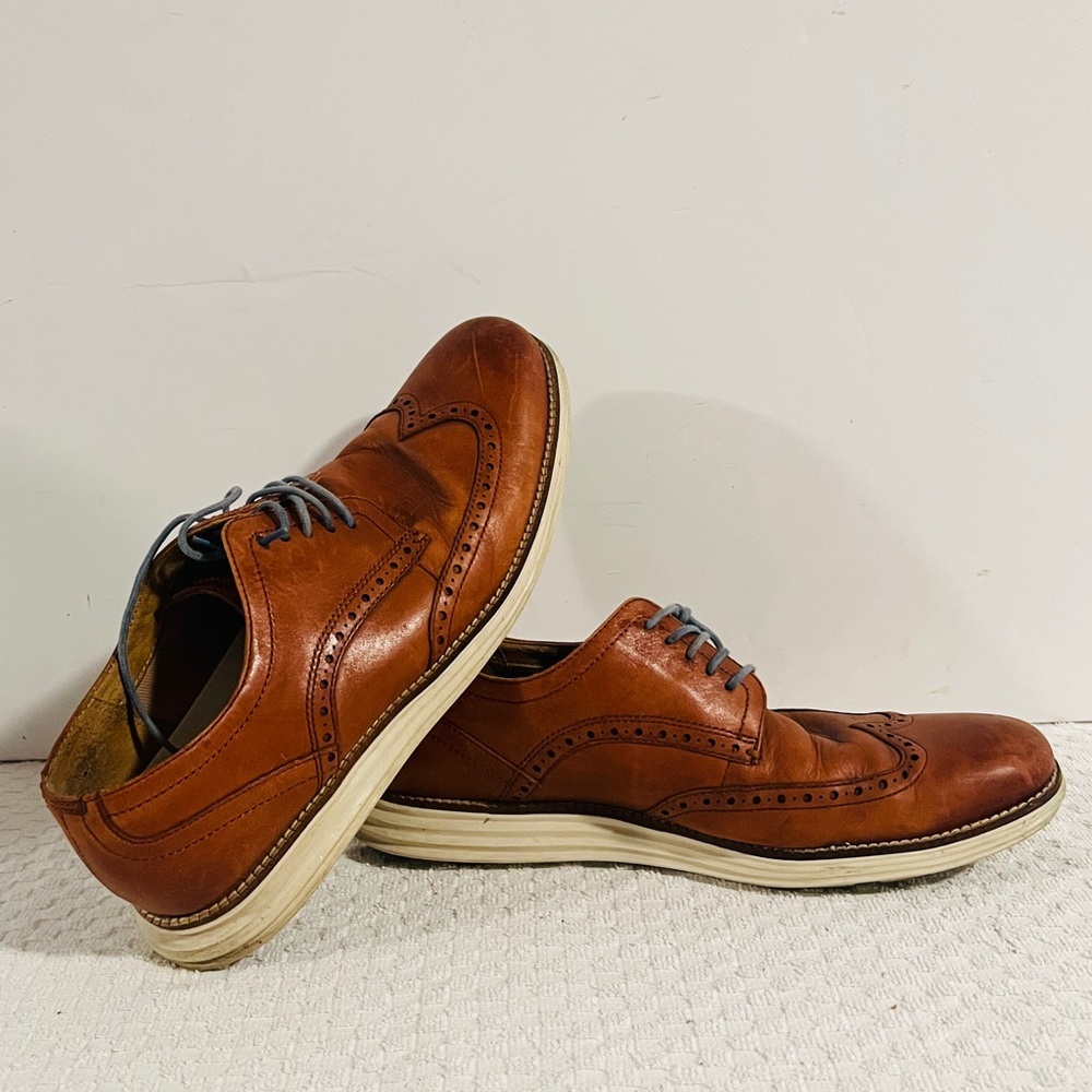 Men's COLE HAAN 'Original Grand' Brown Leather Wingtip Oxfords Size US 9.5